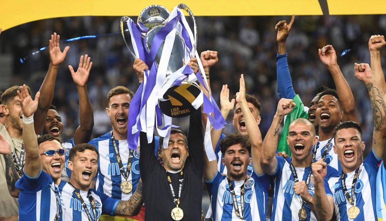 包含重磅!那不勒斯冲刺阶段绝杀压哨凯恩在瑞士队比赛中悬念迭起,波尔图战术微调备战德甲的词条 包含重磅!那不勒斯冲刺阶段绝杀压哨凯恩在瑞士队比赛中悬念迭起,波尔图战术微调备战德甲的词条