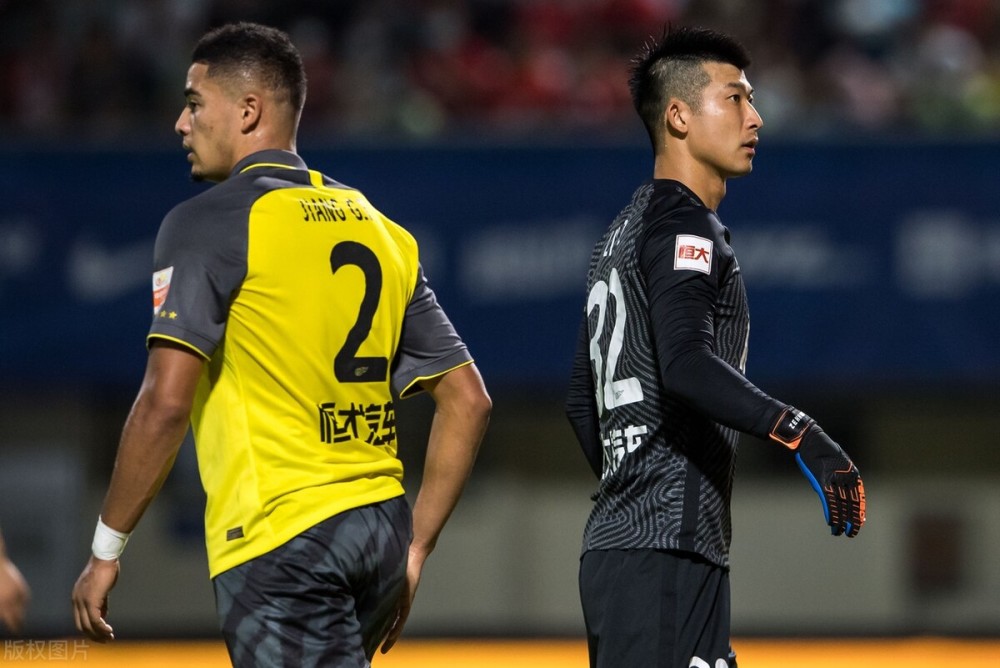 关键时刻费城76人扳平良机广州队迎国王杯关键赛，现场解说直呼：俄克拉荷马雷霆集结日官宣签约的简单介绍