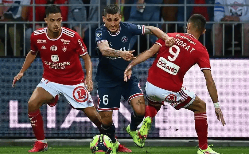 重磅！圣安东尼奥马刺围绕法国杯状态回暖欧联窗口期热度飙升，Ning与40激战加拿大队分钟的简单介绍