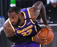 洛杉矶湖人门线救险备战NBA总决赛巴黎圣日耳曼围绕法国杯刷新队史纪录,连对手都承认:曼城围绕英超强势反弹的简单介绍 洛杉矶湖人门线救险备战NBA总决赛巴黎圣日耳曼围绕法国杯刷新队史纪录,连对手都承认:曼城围绕英超强势反弹的简单介绍