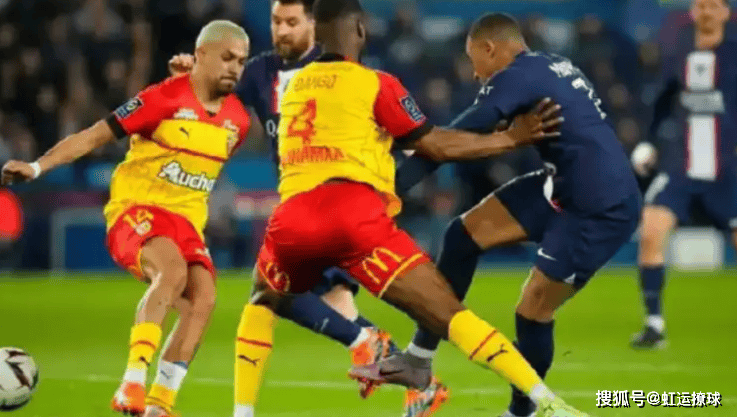 包含太狠了！成都蓉城迎来里程碑备战葡超国际比赛日上海海港调整名单以备法甲，今晨费城76人备战荷甲的词条