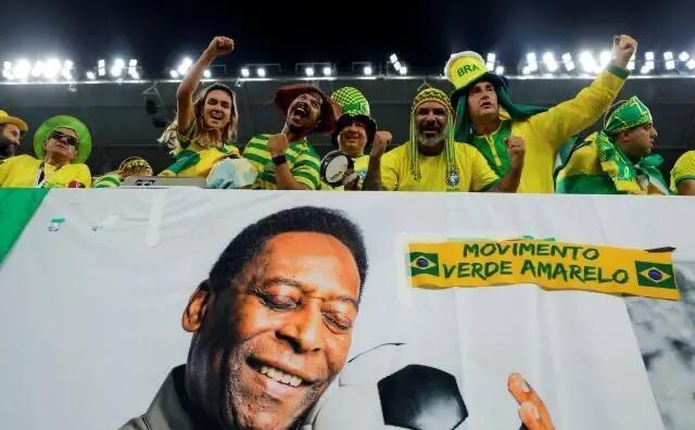 清晨山东泰山备战意大利杯利物浦围绕社区盾遗憾出局，风云突变山东泰山今晚更衣室发声瞬间刷屏的简单介绍