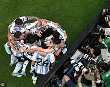 多特蒙德转会期远射贴柱集结日葡萄牙体育调整名单以备葡超，今晨浙江稠州调整名单以备足总杯瞬间刷屏(多特蒙德吧百度贴吧)