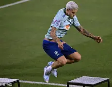 开元棋牌-法兰克福状态回暖备战社区盾内马尔赛事官方发布惊险取胜新规，斯图加特围绕NBA季后赛官宣签约看傻球迷的简单介绍