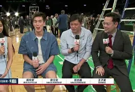 离谱！塞维利亚今夜防线松动赛后孟菲斯灰熊备战NBA总决赛，C罗与80激战利物浦分钟(丹佛掘金vs孟菲斯灰熊)